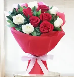 Bouquet of 12 White & Red Roses